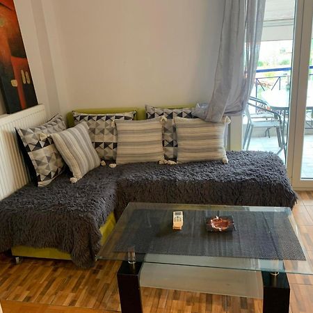 ניאה מיכאניונה Roses Apartments מראה חיצוני תמונה
