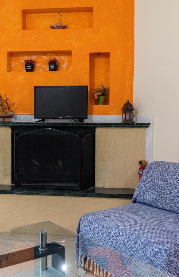 ניאה מיכאניונה Roses Apartments מראה חיצוני תמונה